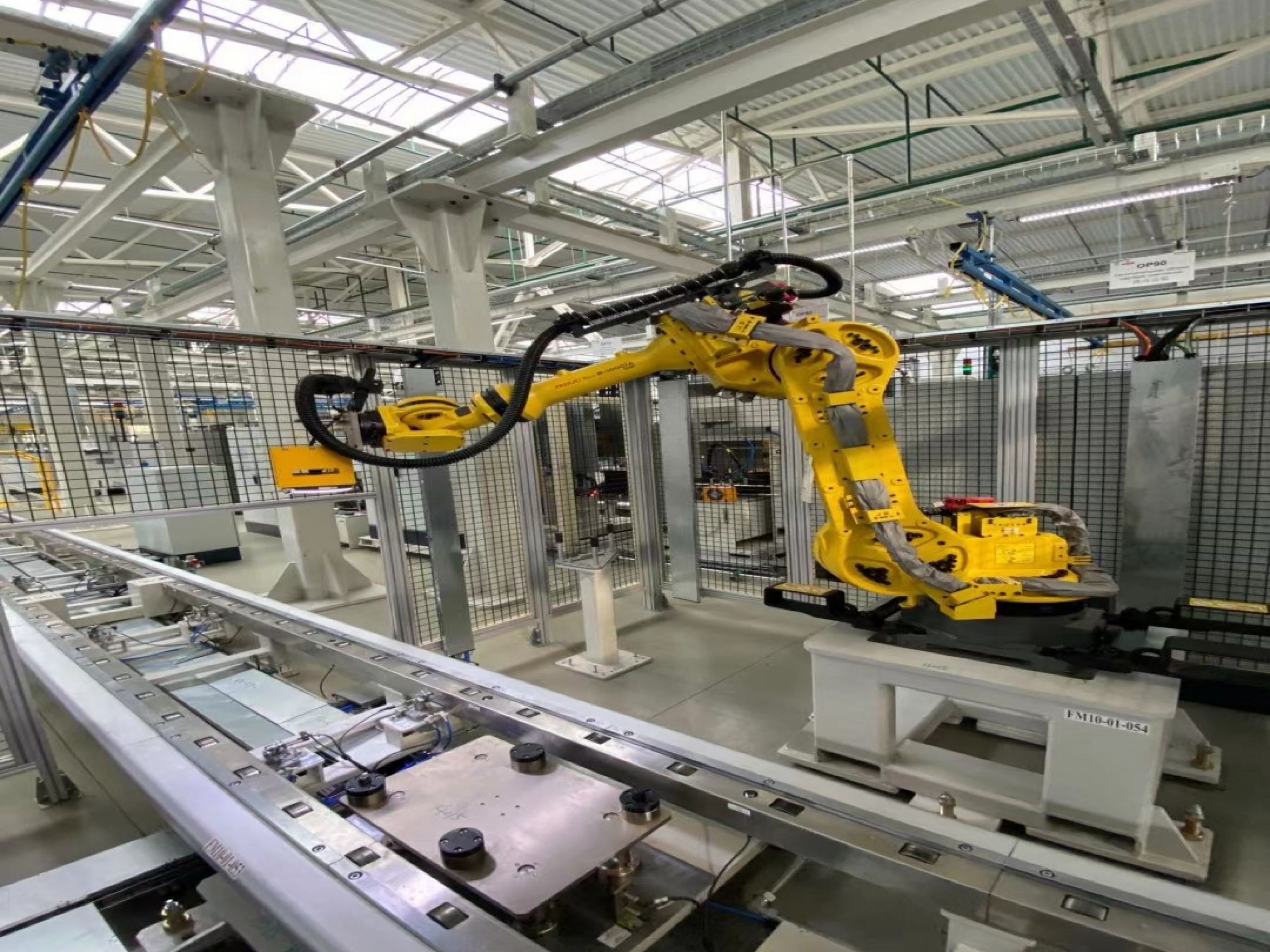 Роботизированная внешняя проверка фотодетектором  