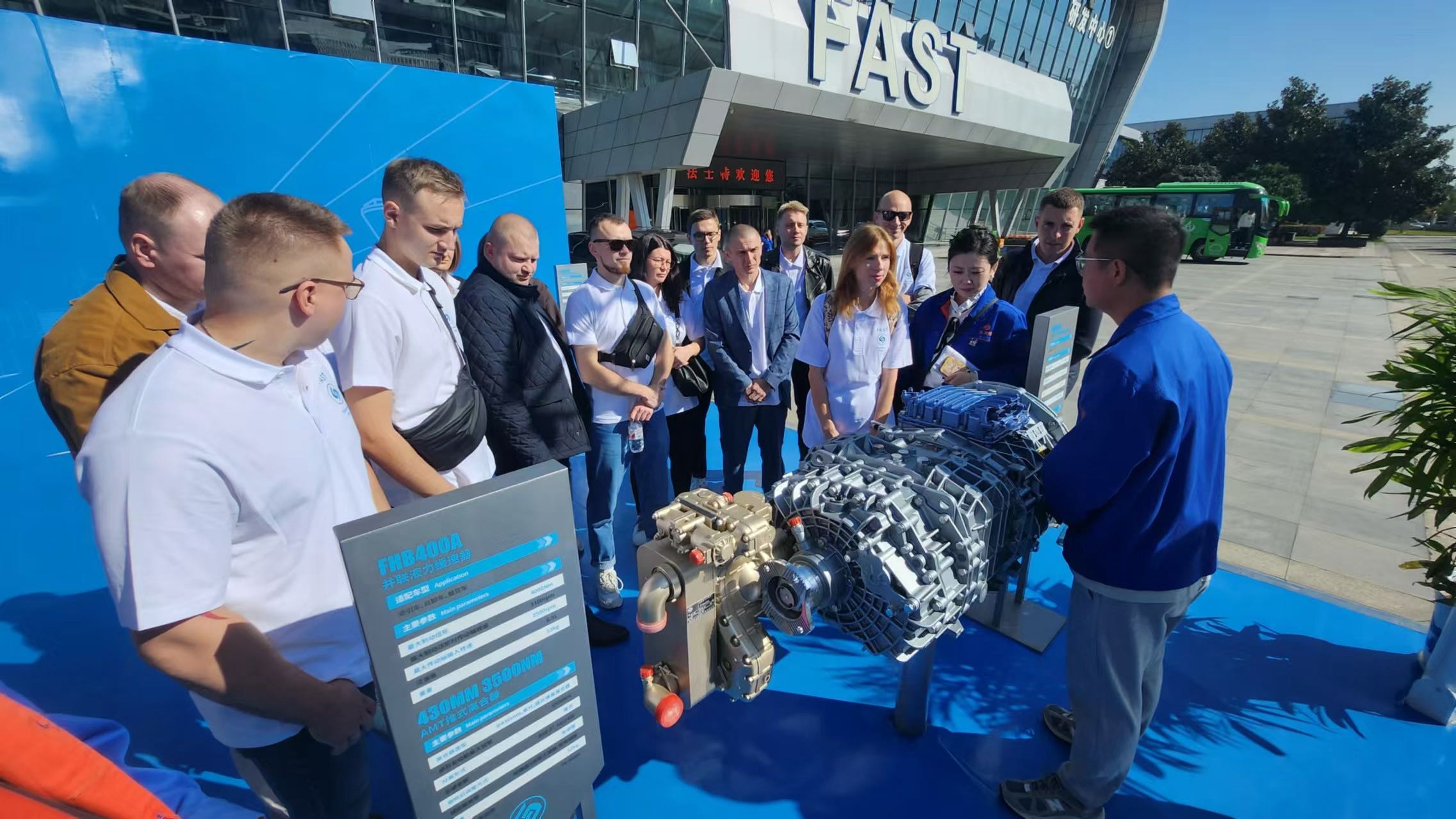 Сотрудники ООО «Фаст Трансмишэн Европа» съездили с деловым визитом в Китай