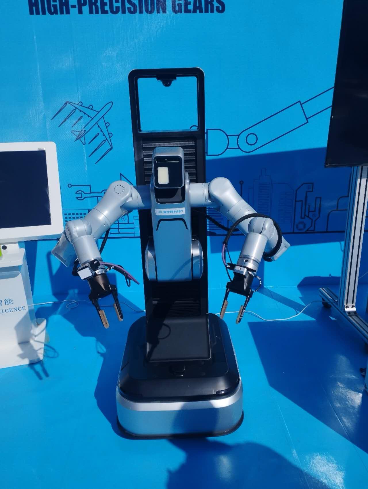 Сотрудники ООО «Фаст Трансмишэн Европа» съездили с деловым визитом в Китай